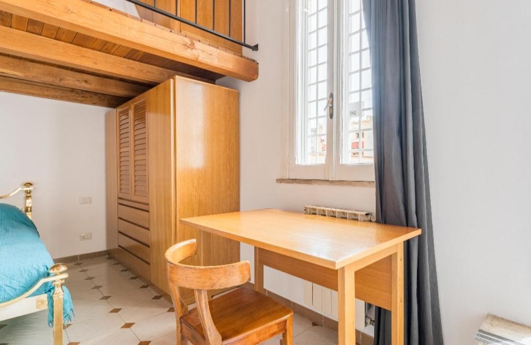 Attico Con Terrazza Santa Cecilia Apartment Рим Екстериор снимка